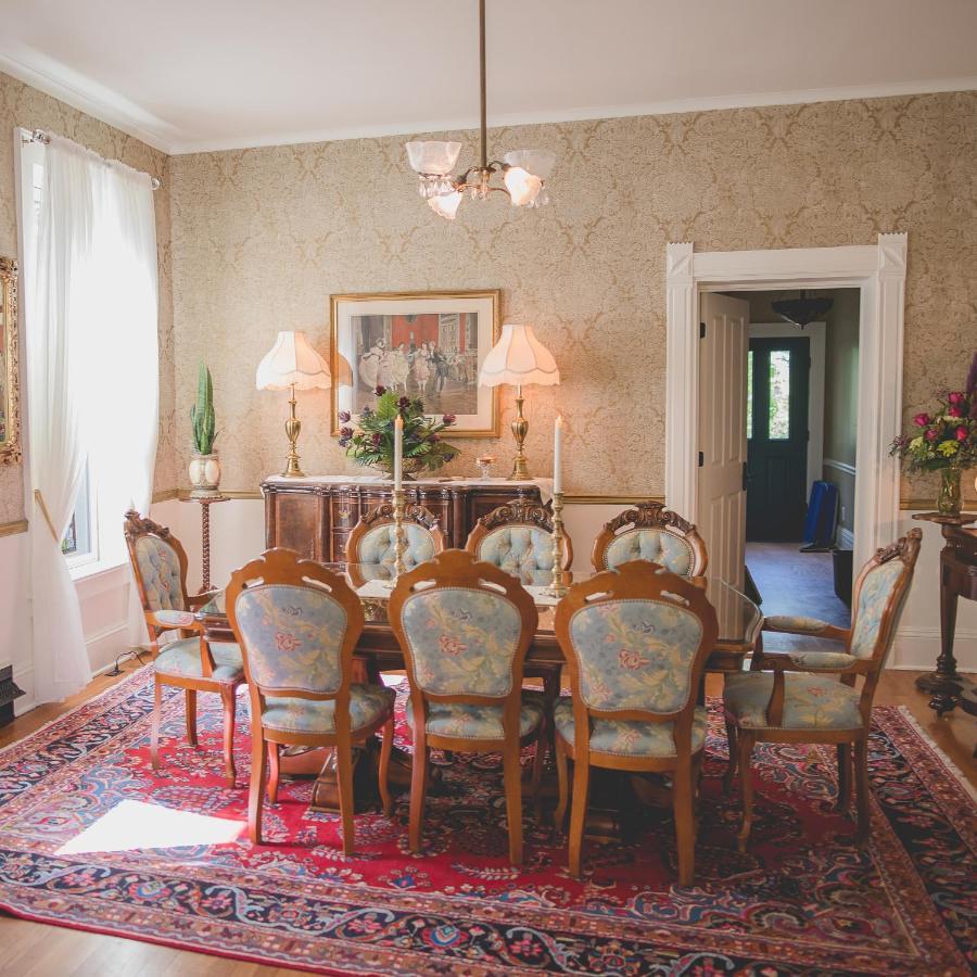 Grand Victorian Manor & Cottage Boonville Bagian luar foto