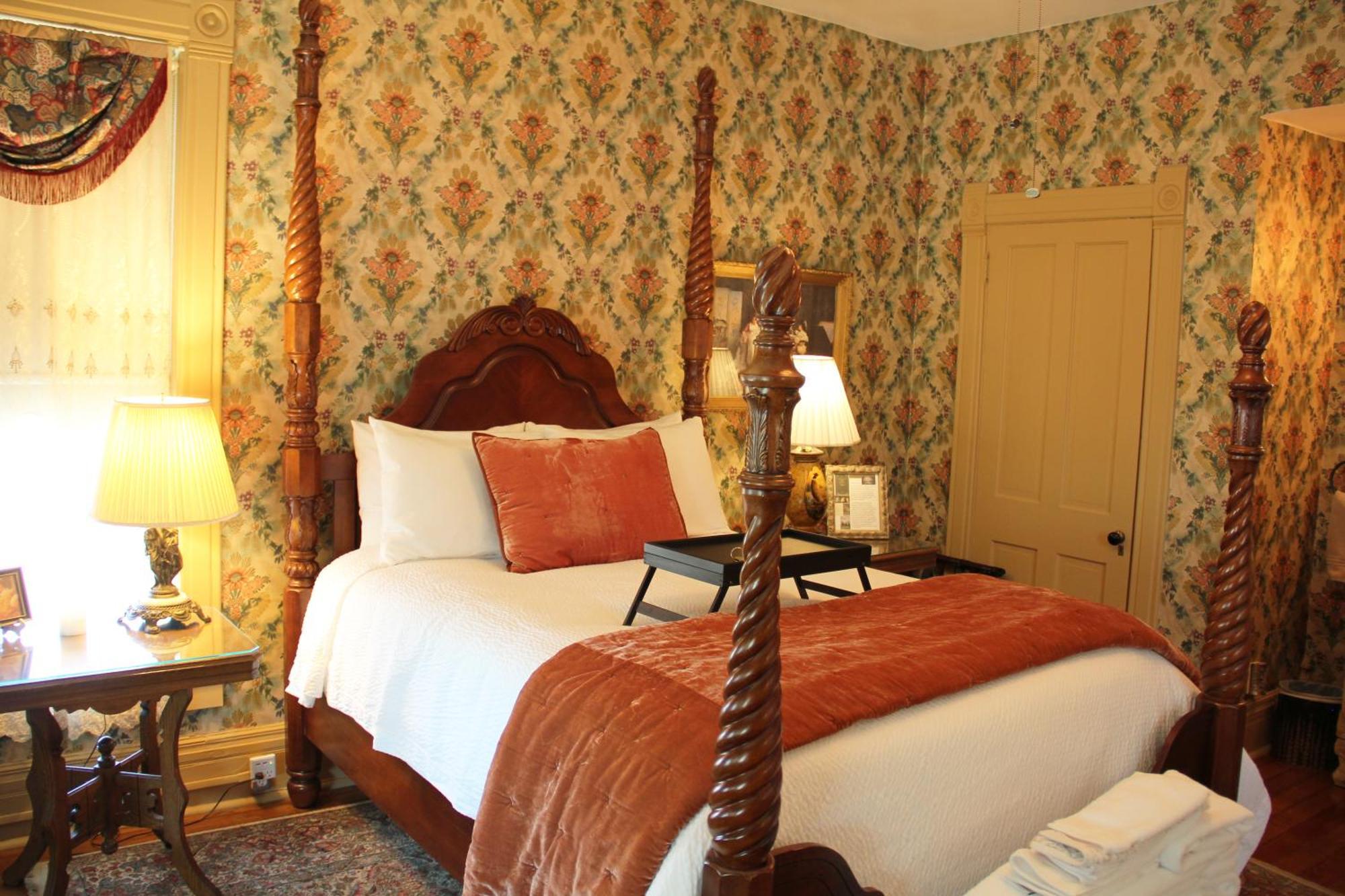 Grand Victorian Manor & Cottage Boonville Bagian luar foto